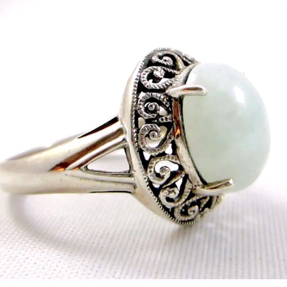 Sterling 925 Thailand Jadeite Ring Sz 8.75 - Picture 3 of 7